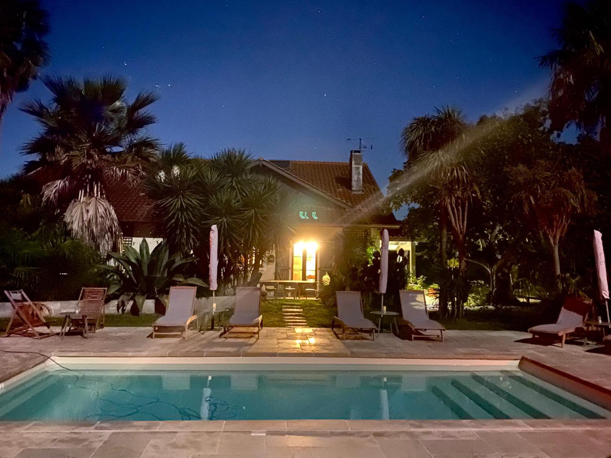 La Bastide De Guiche Entre Ocean Et Montagnes Apartment Exterior photo